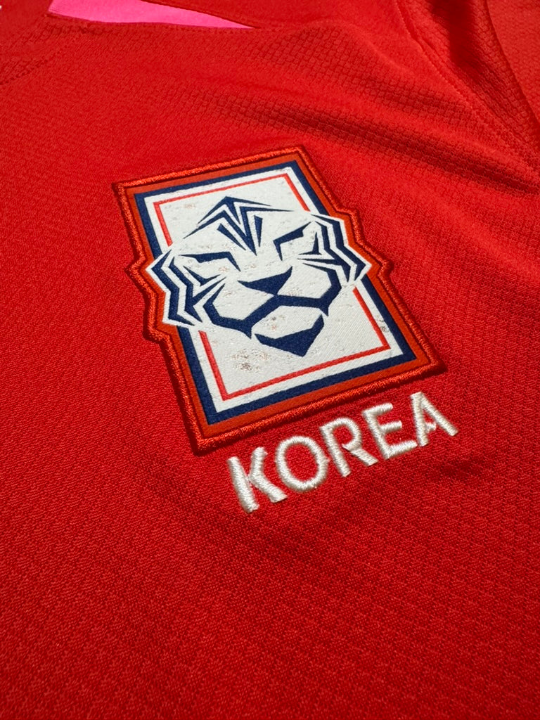 2023/24 South Korea Womens Home Size S BNWT - label detail
