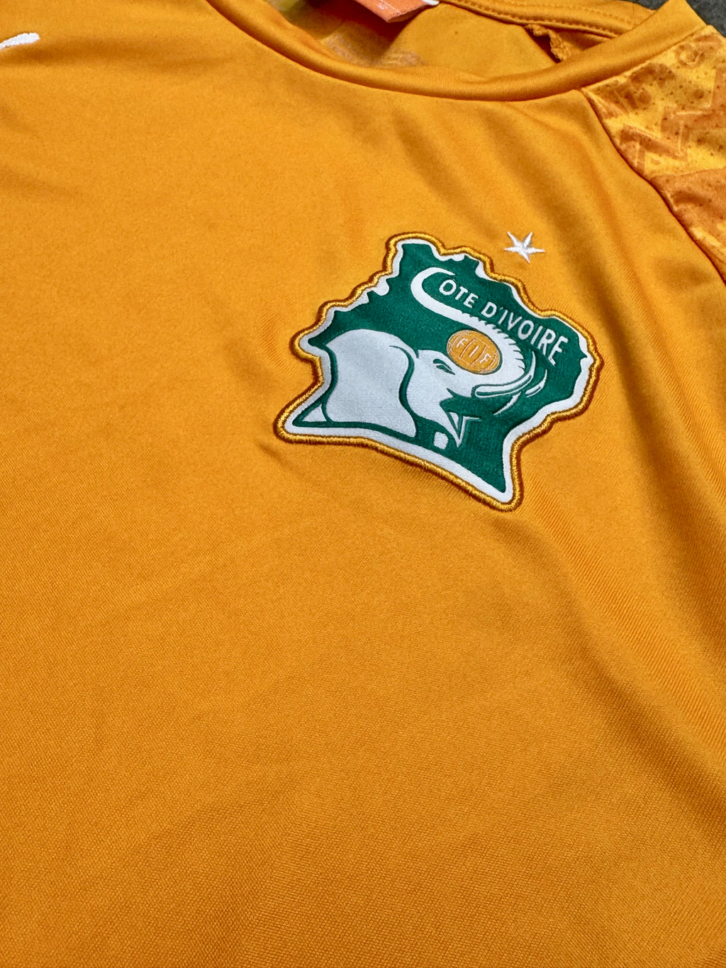 2014/15 Ivory Coast Home Size M - close-up detail