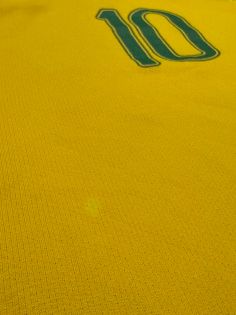 2006/08 Brazil Home Size M Ronaldinho