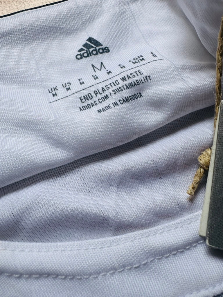 2021/22 Real Madrid Special Size M NWT