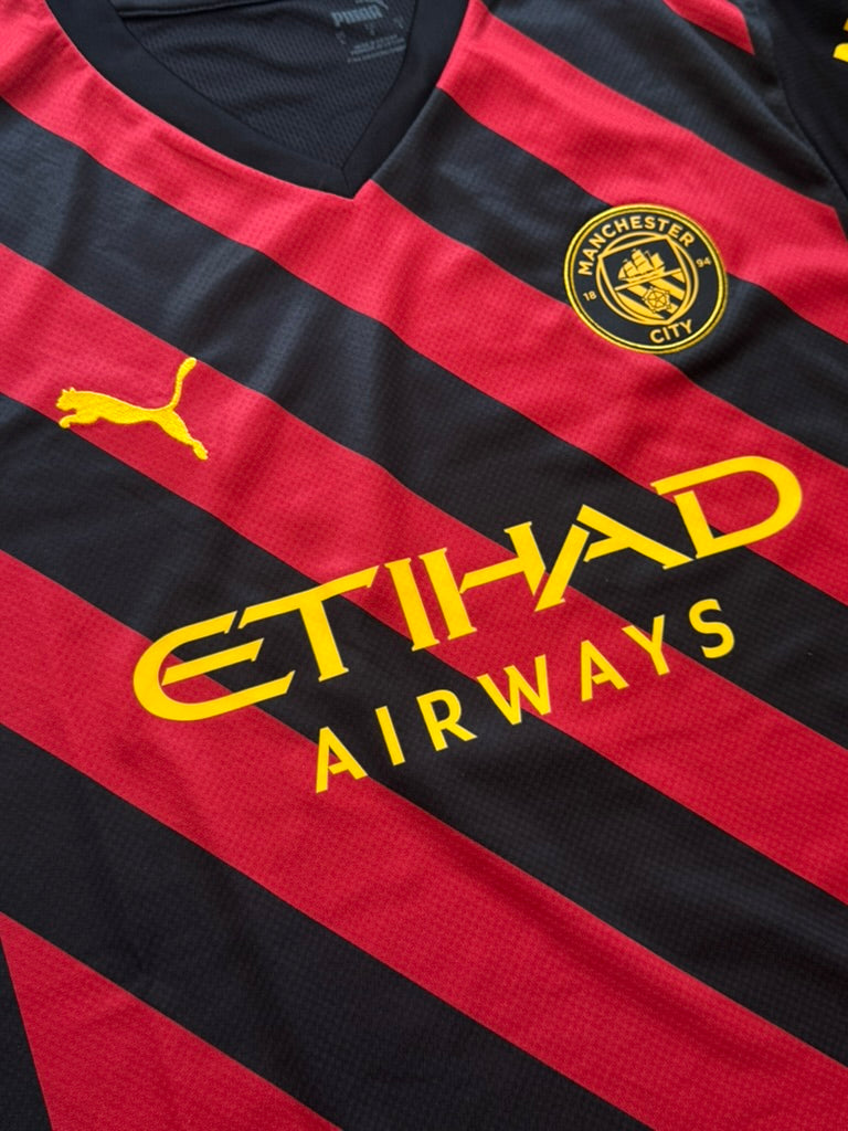 2022/23 Manchester City Away Size L Haaland BNWT