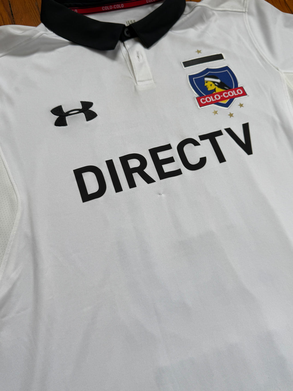2017/18 Colo Colo Home Size L Valdivia - close-up detail