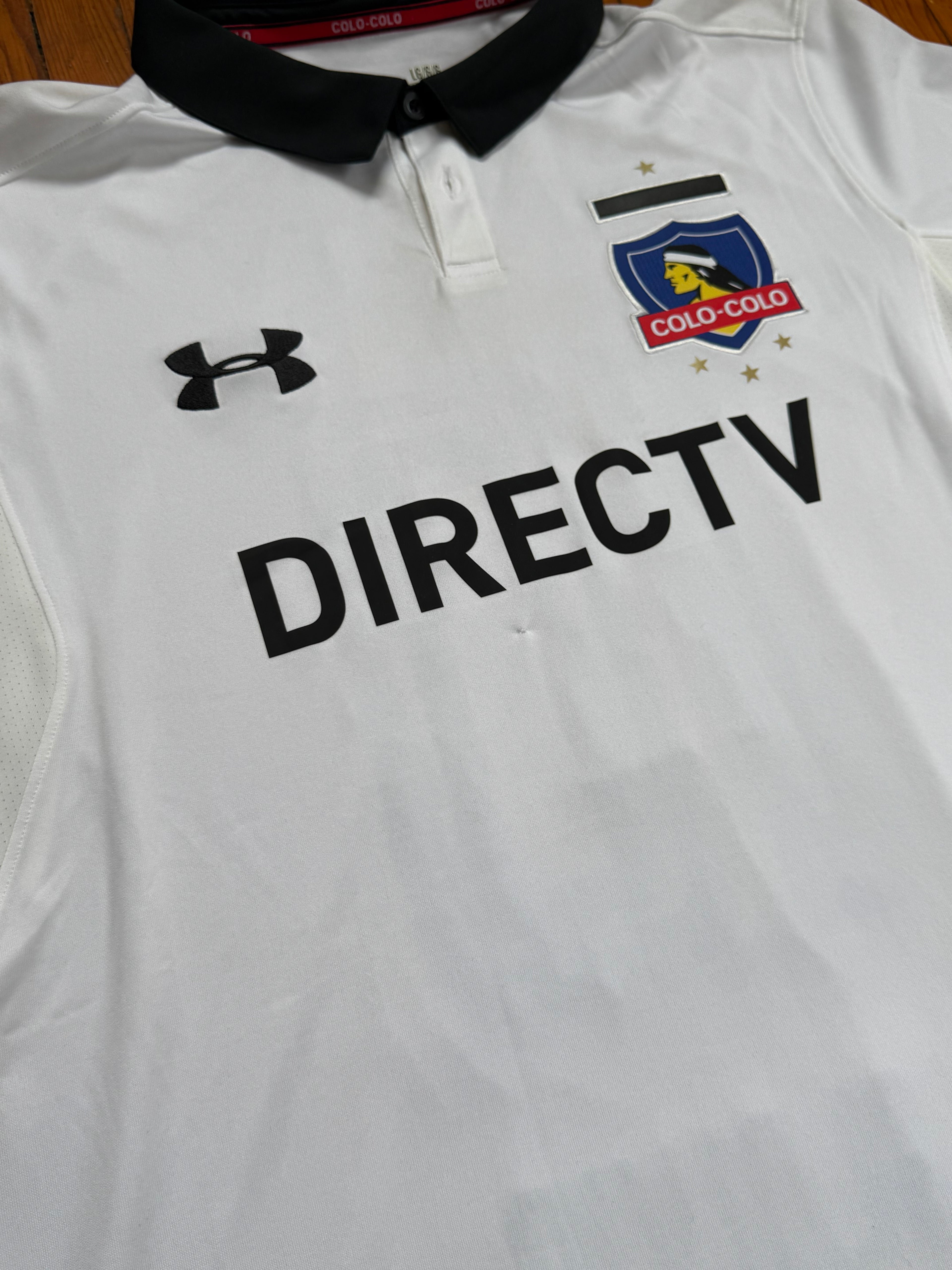 2017/18 Colo Colo Home Size L Valdivia - close-up detail