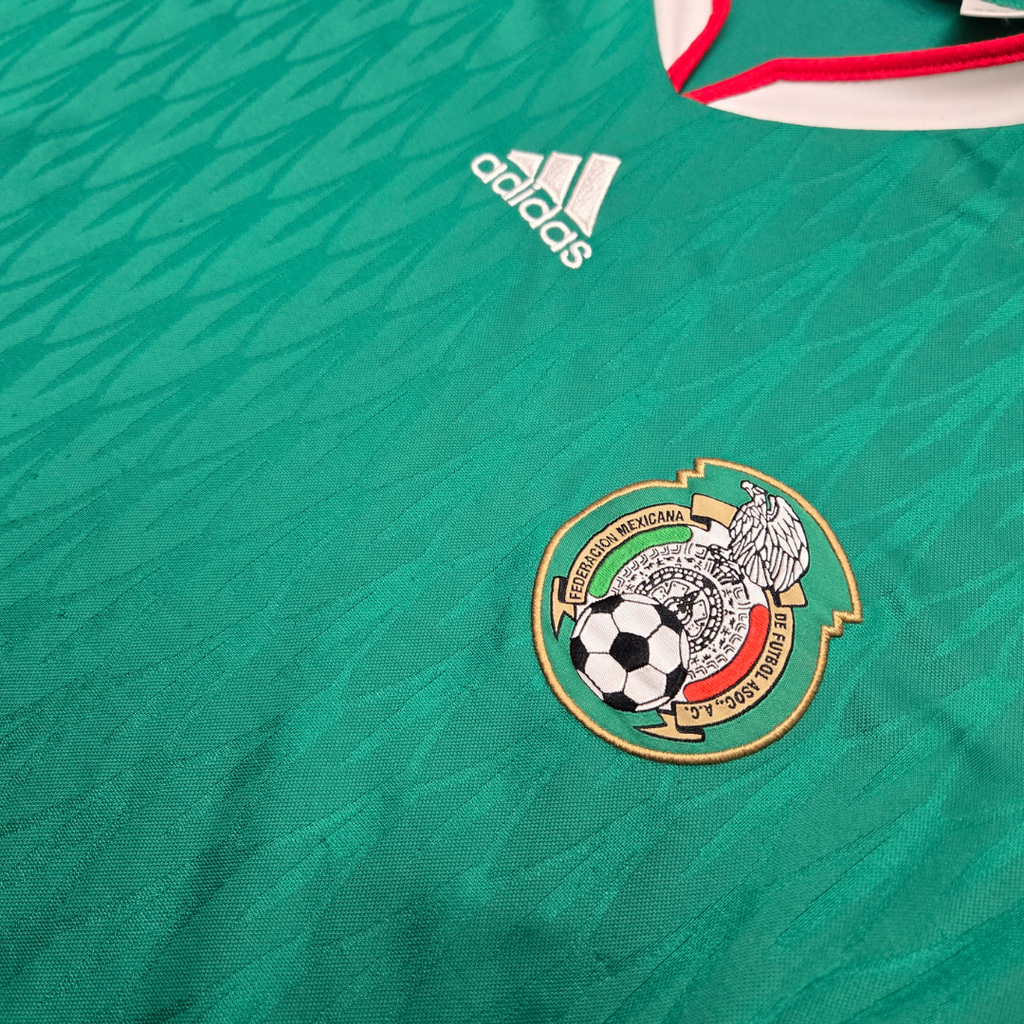 2010/11 Mexico Home Size L - close-up detail