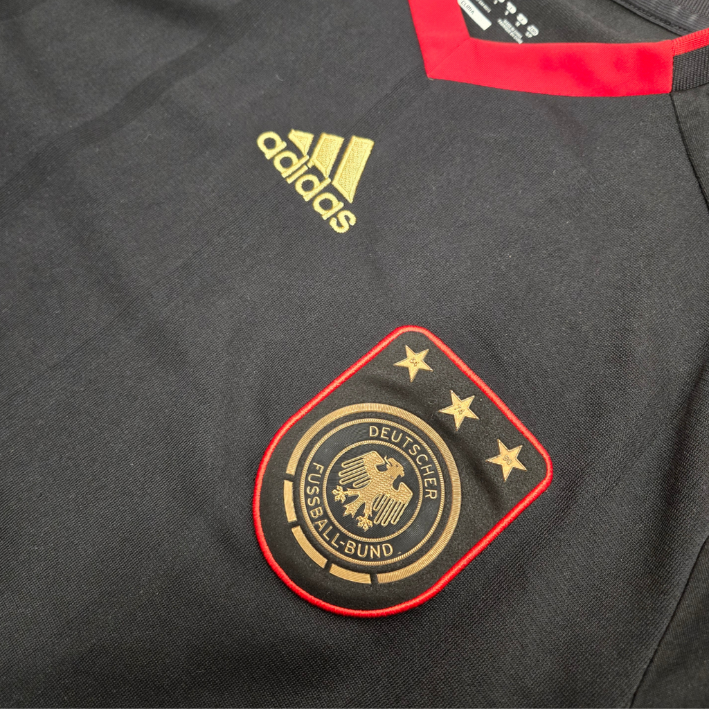 2010/11 Germany Away Size S - close-up detail