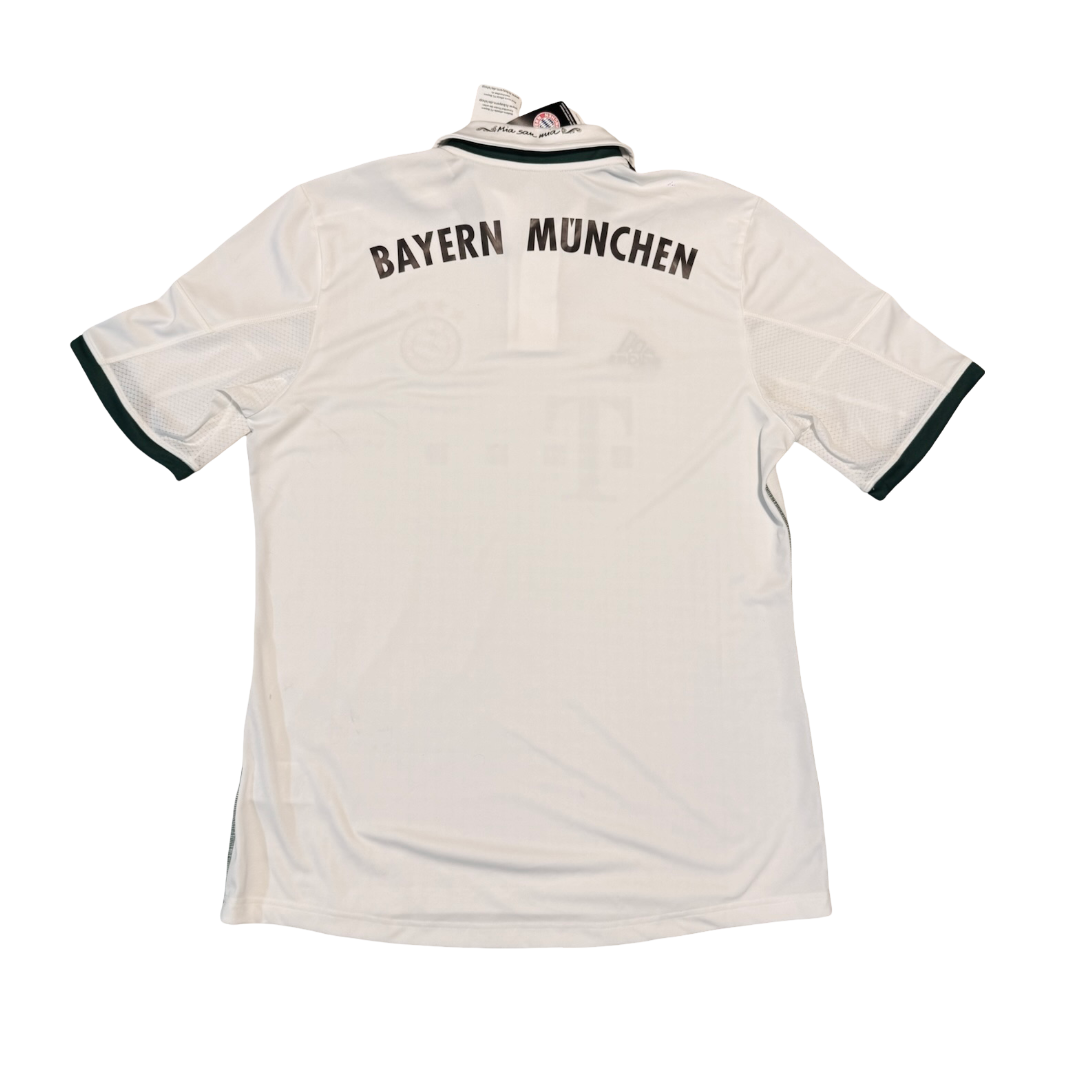 2013/14 Bayern Munich Away Size L BNWT - back view