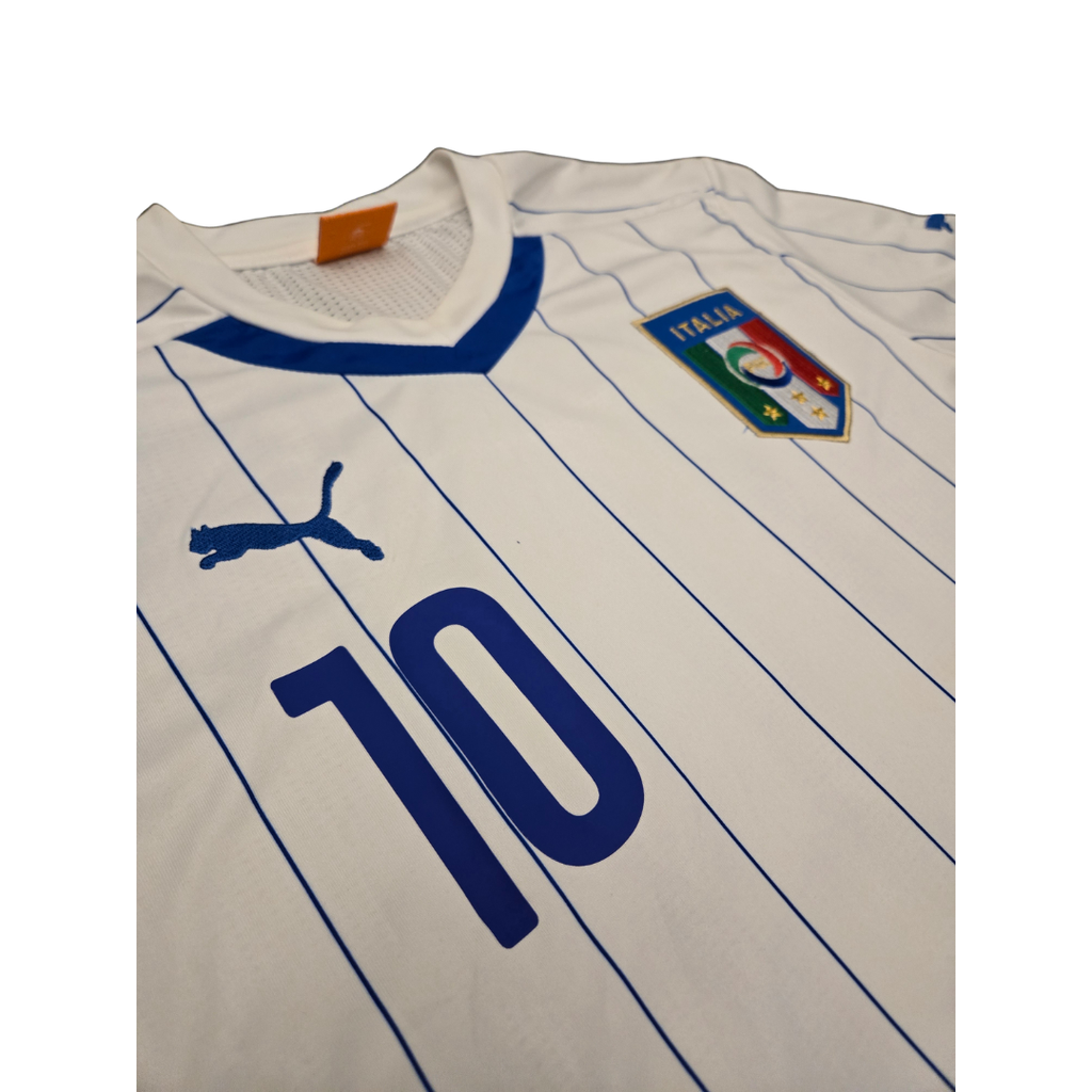 2014/15 Italy Away Size M Cassano - close-up detail