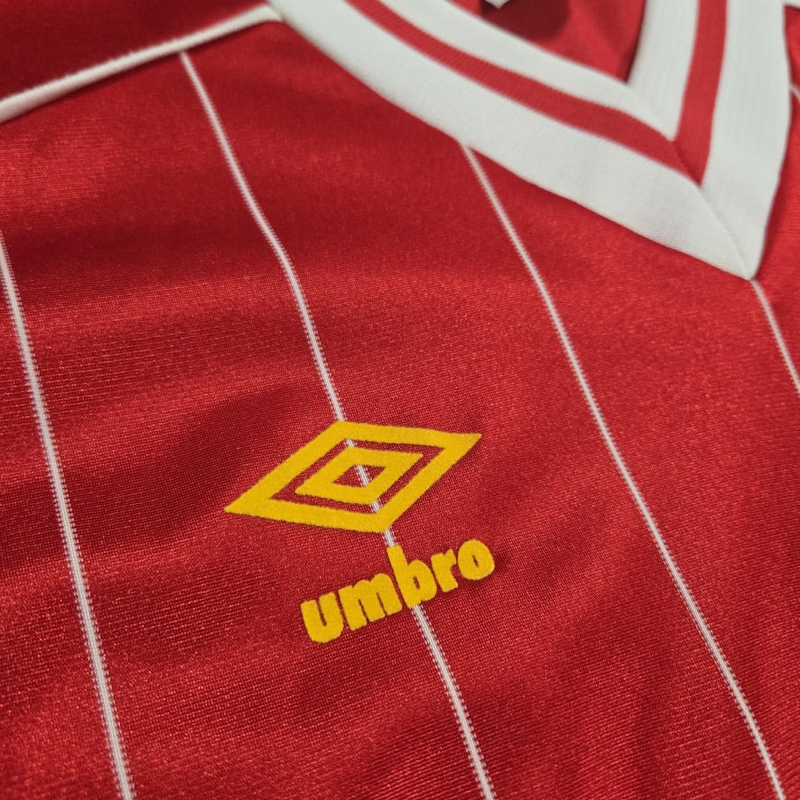 1982/84 Liverpool FC Home Size M - close-up detail