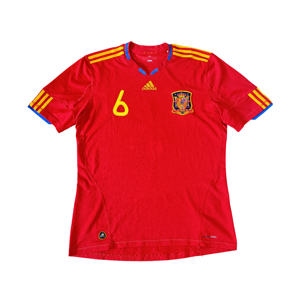 2010/11 Spain Home Size L Iniesta - back view