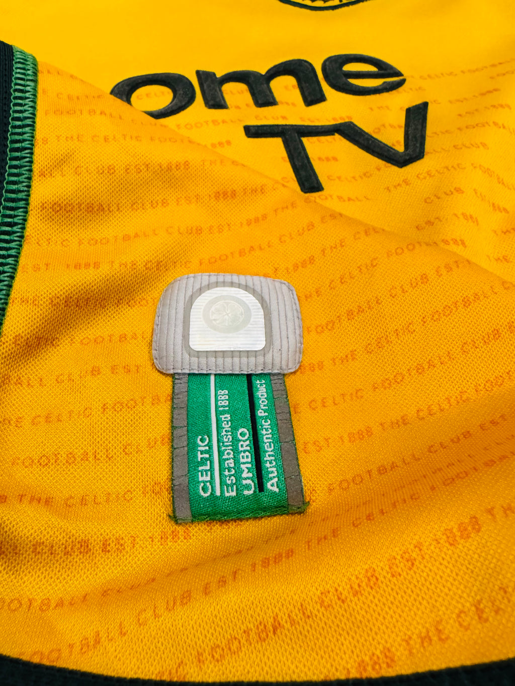 2002/03 Celtic FC Away Size M Larsson