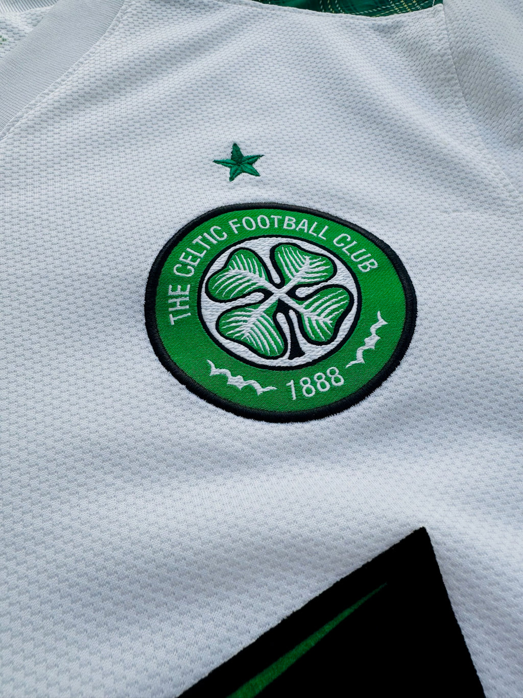 2009/10 Celtic FC Third Size M Keane - label detail