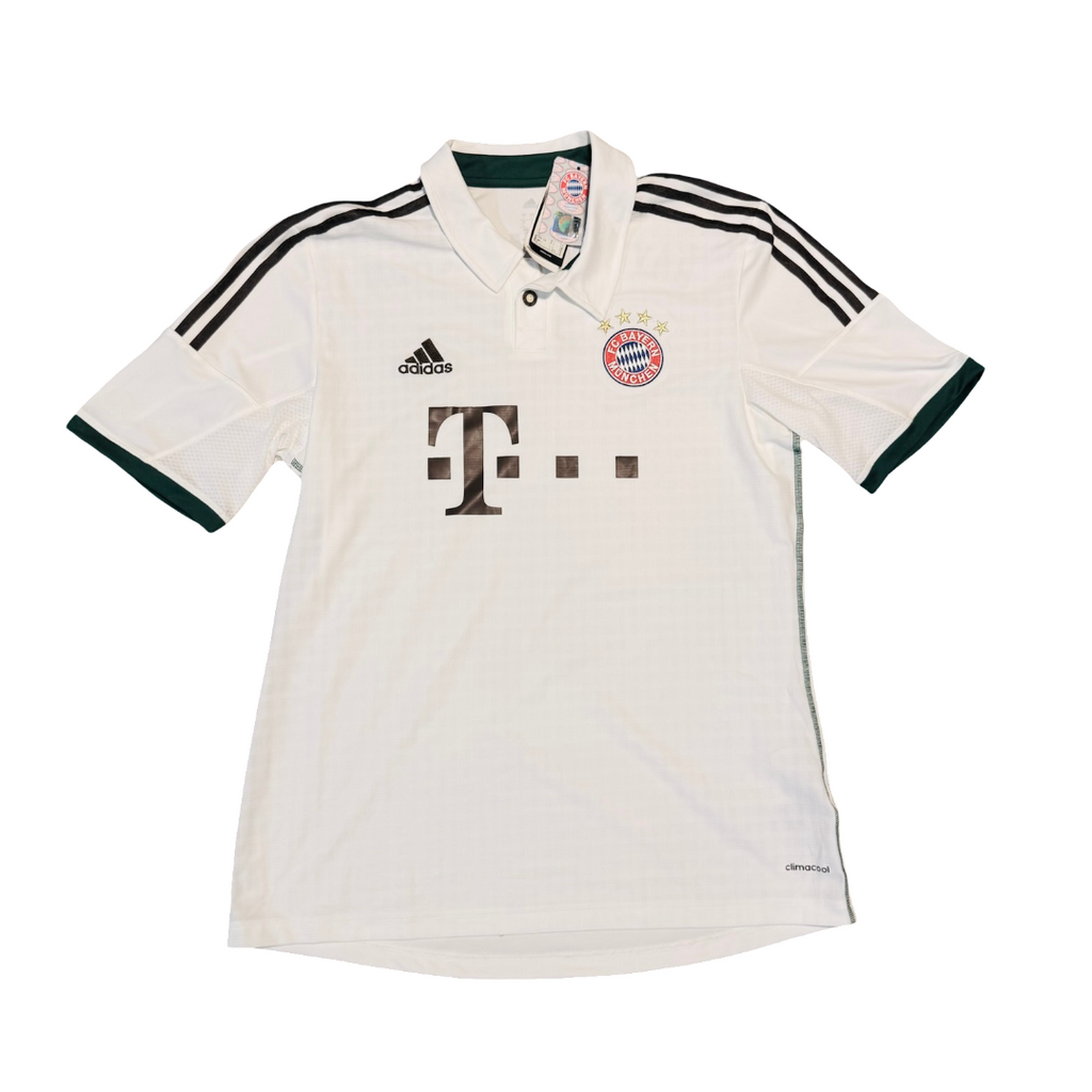 2013/14 Bayern Munich Away Size L BNWT - front view
