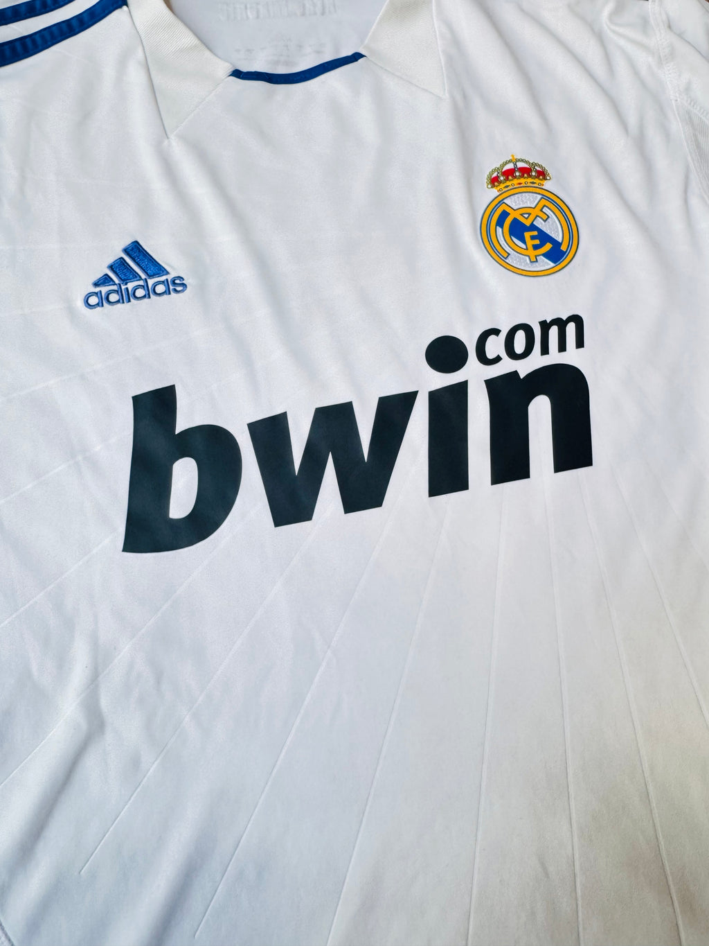 2010/11 Real Madrid Home Size L Ronaldo - close-up detail