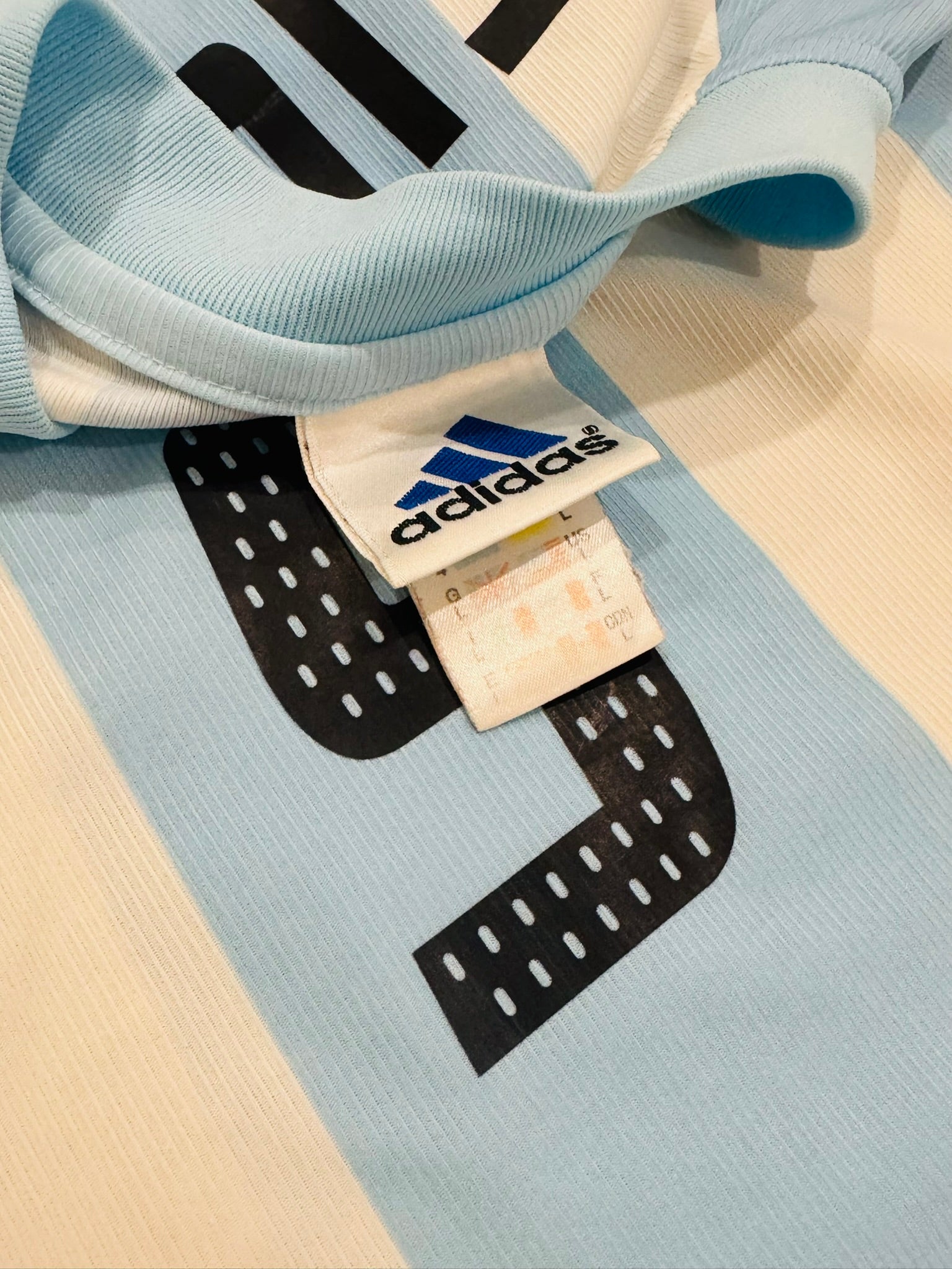 2002/04 Argentina Home Size L Batistuta