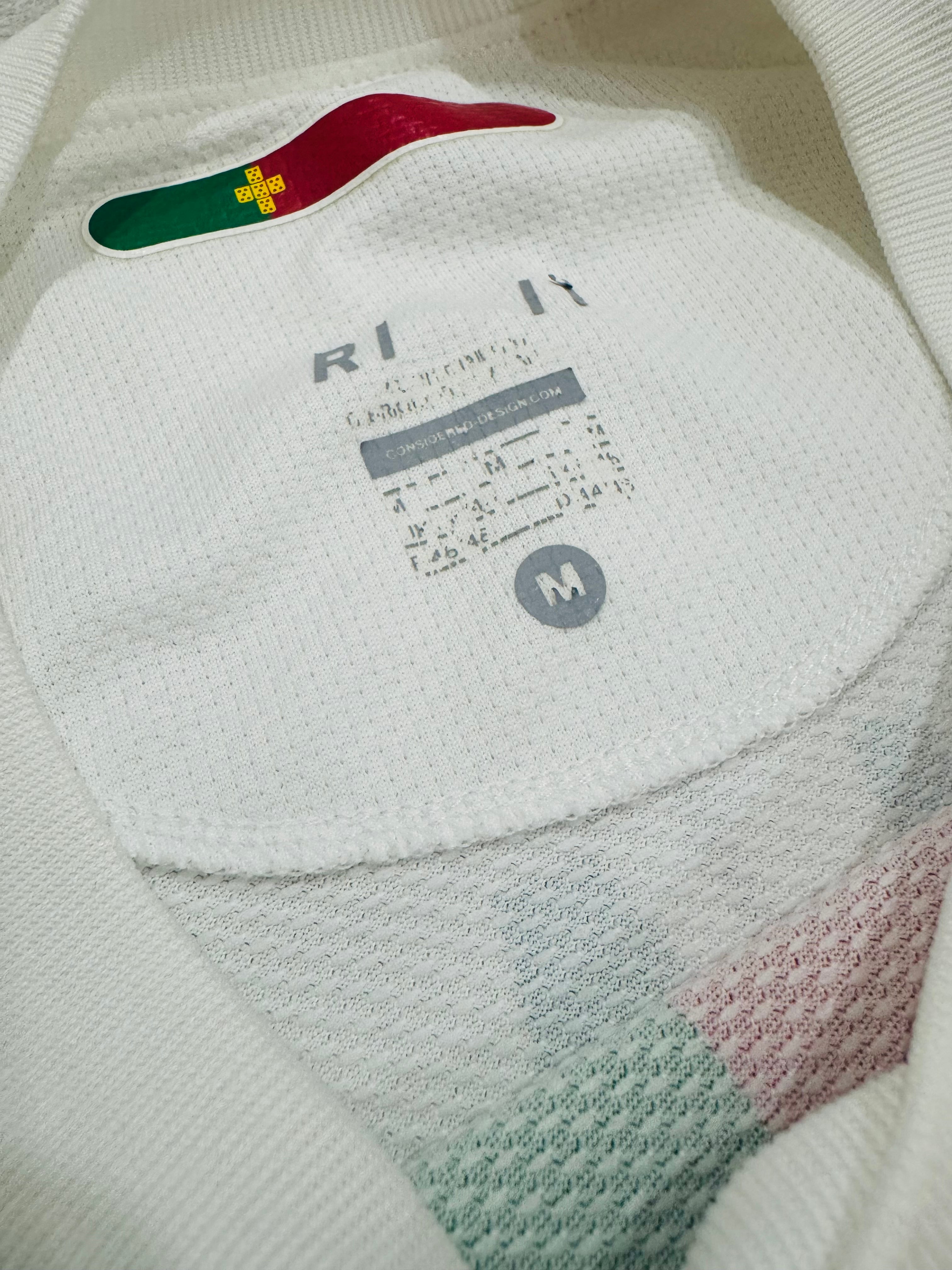 2010/11  Portugal Away Size M Ronaldo - additional view 5