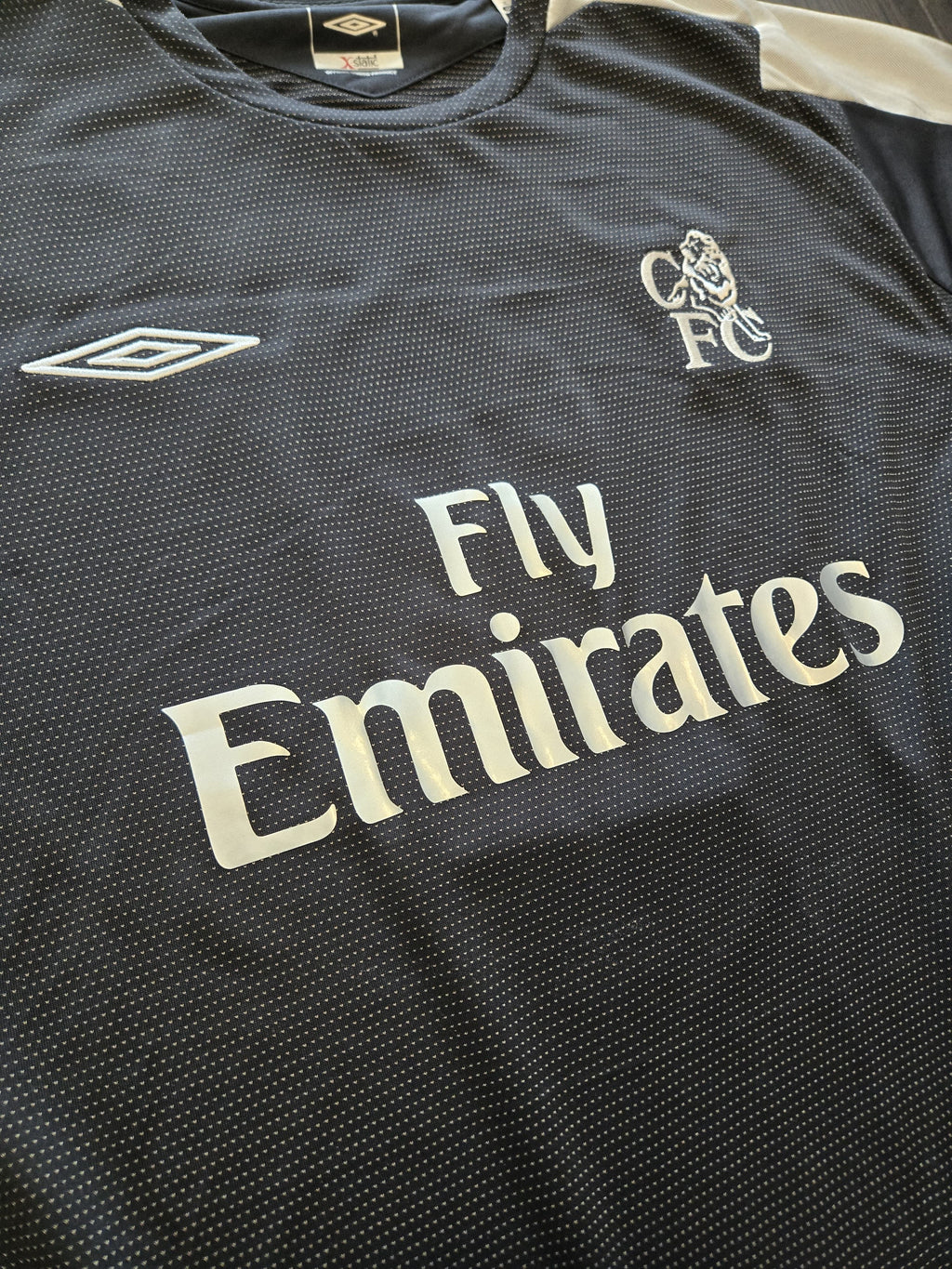 2004/05 Chelsea Away Size XL Lampard - close-up detail