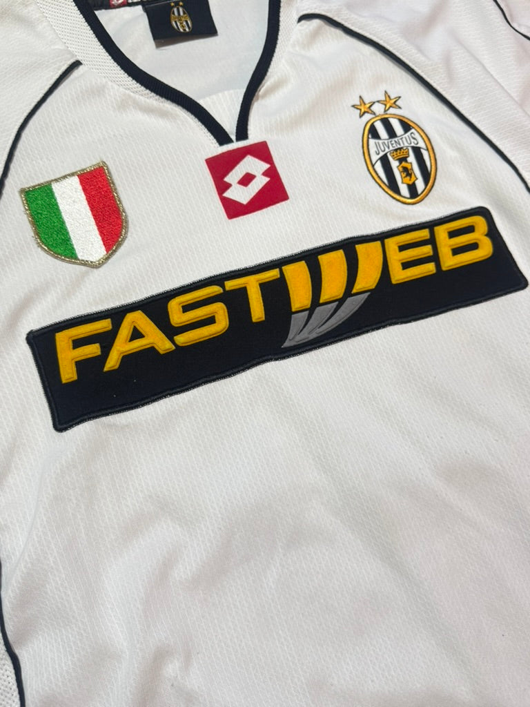 2002/03 Juventus Away Size XL Del Piero - close-up detail