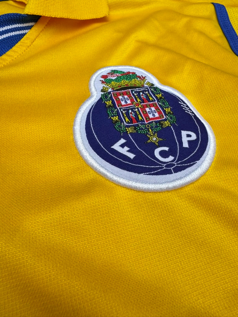 2000/01 FC Porto Away Size S Deco - label detail