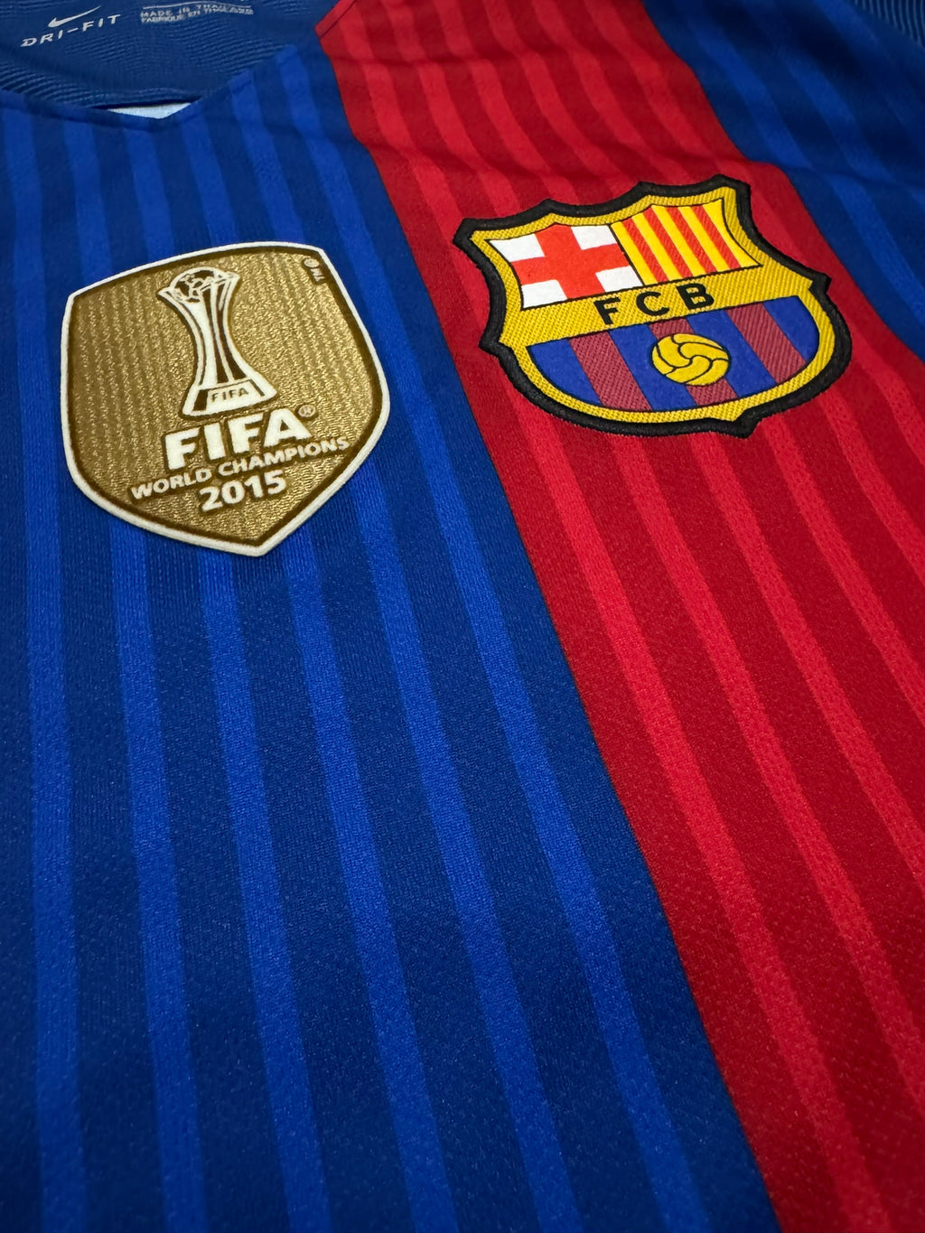 2016/17 FC Barcelona Home Size M Messi - label detail