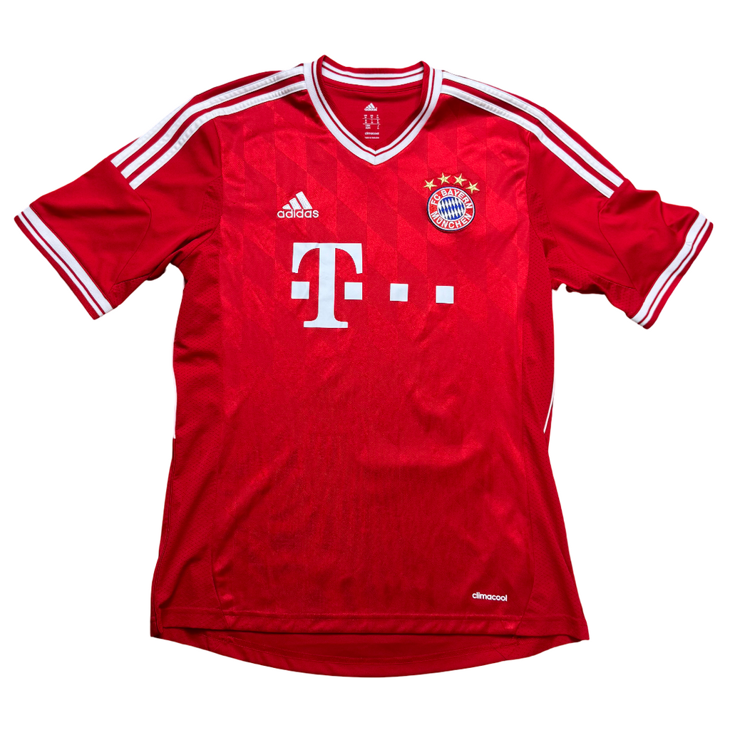 2013/14 Bayern Munich Home Size M - front view