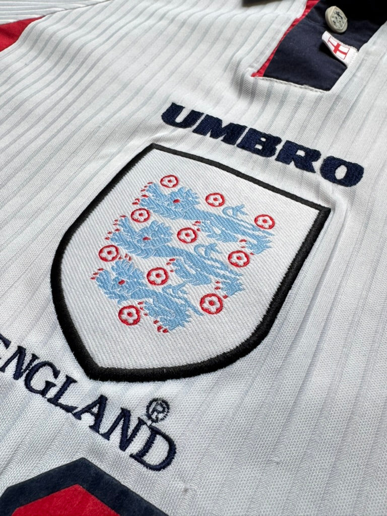 1997/99 England Home Size M Owen