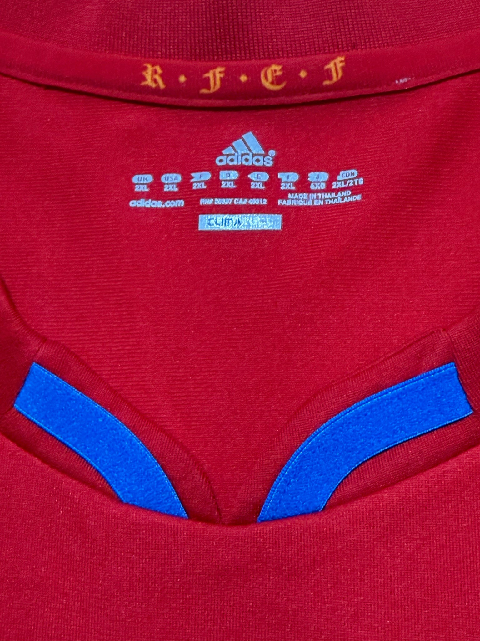 2010/11 Spain Home Size XXL