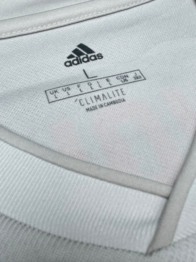 2019/20 Juventus Away Size L Ronaldo