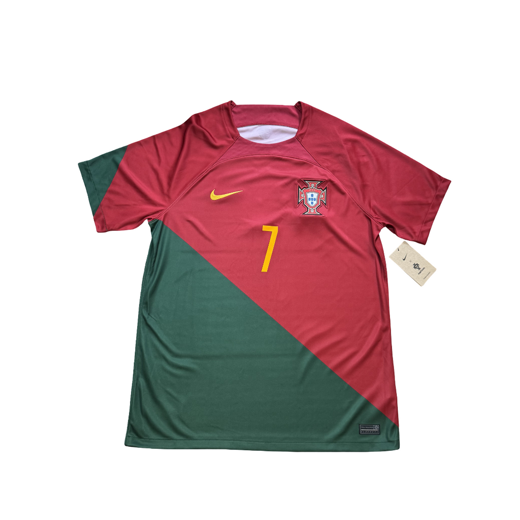 2022/23 Portugal Home Size L Ronaldo BNWT