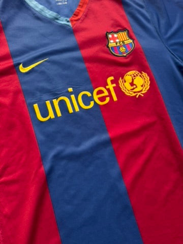 2006/07 FC Barcelona Home Size L Messi - close-up detail