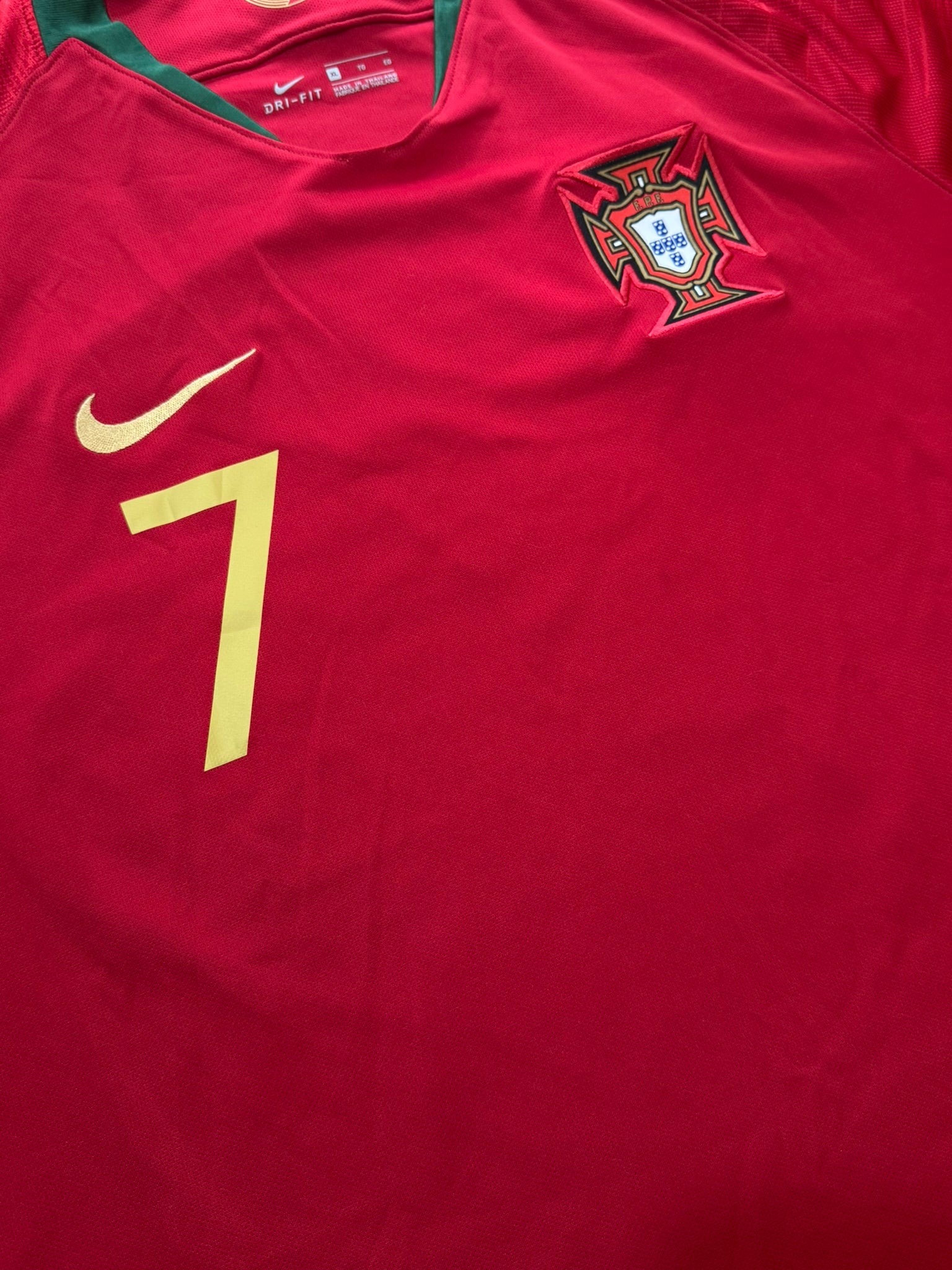 2018/19 Portugal Home Size XL Ronaldo