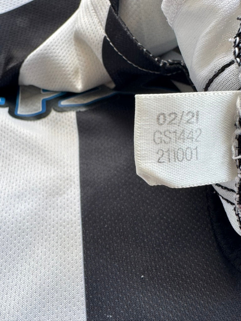 2021/22 Juventus Home Size M Ronaldo - additional view 6