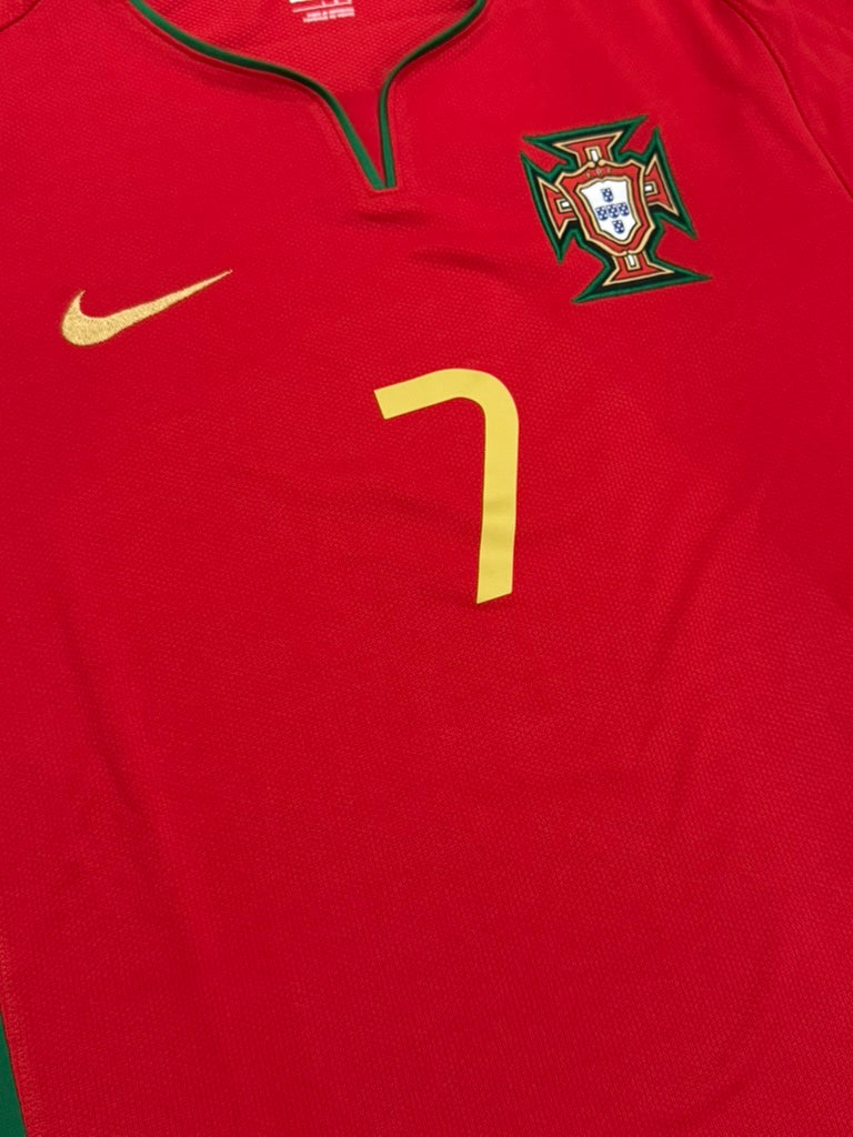 2008/10 Portugal Home Size L Ronaldo