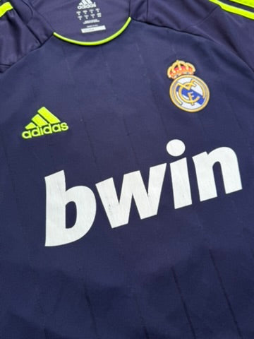 2012/13 Real Madrid Away Size M Ozil - close-up detail