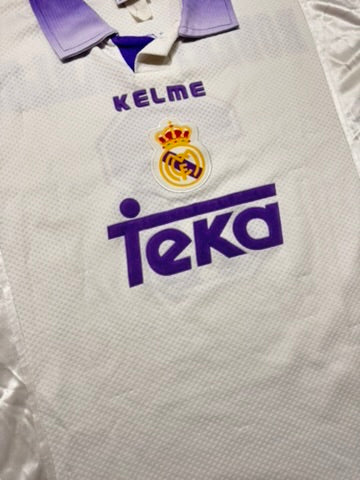 1997/98 Real Madrid Home Size L R. Carlos - close-up detail