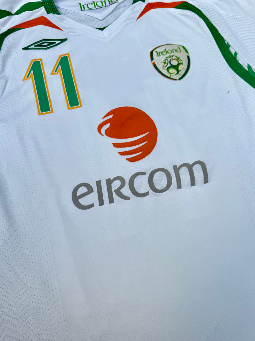 2008/10 Ireland Away Size L Duff - close-up detail