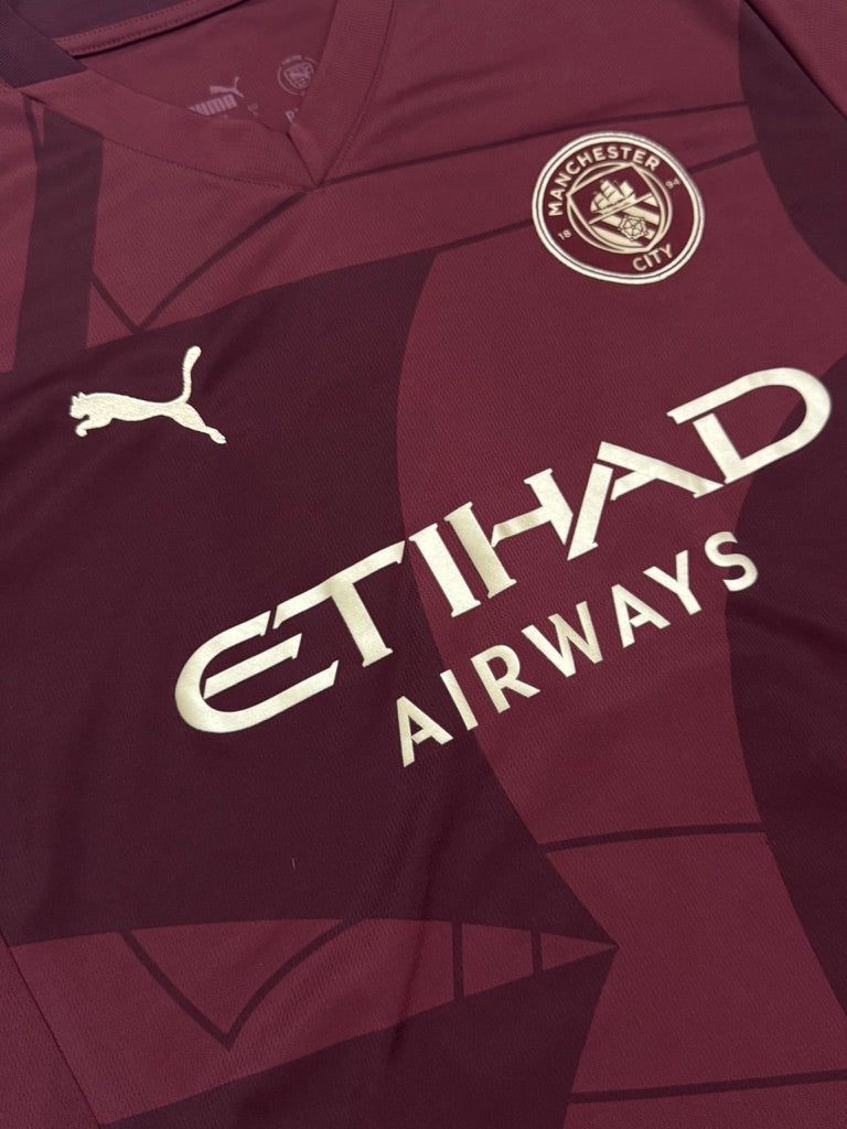 2024/25 Manchester City Third Size L Haaland - close-up detail