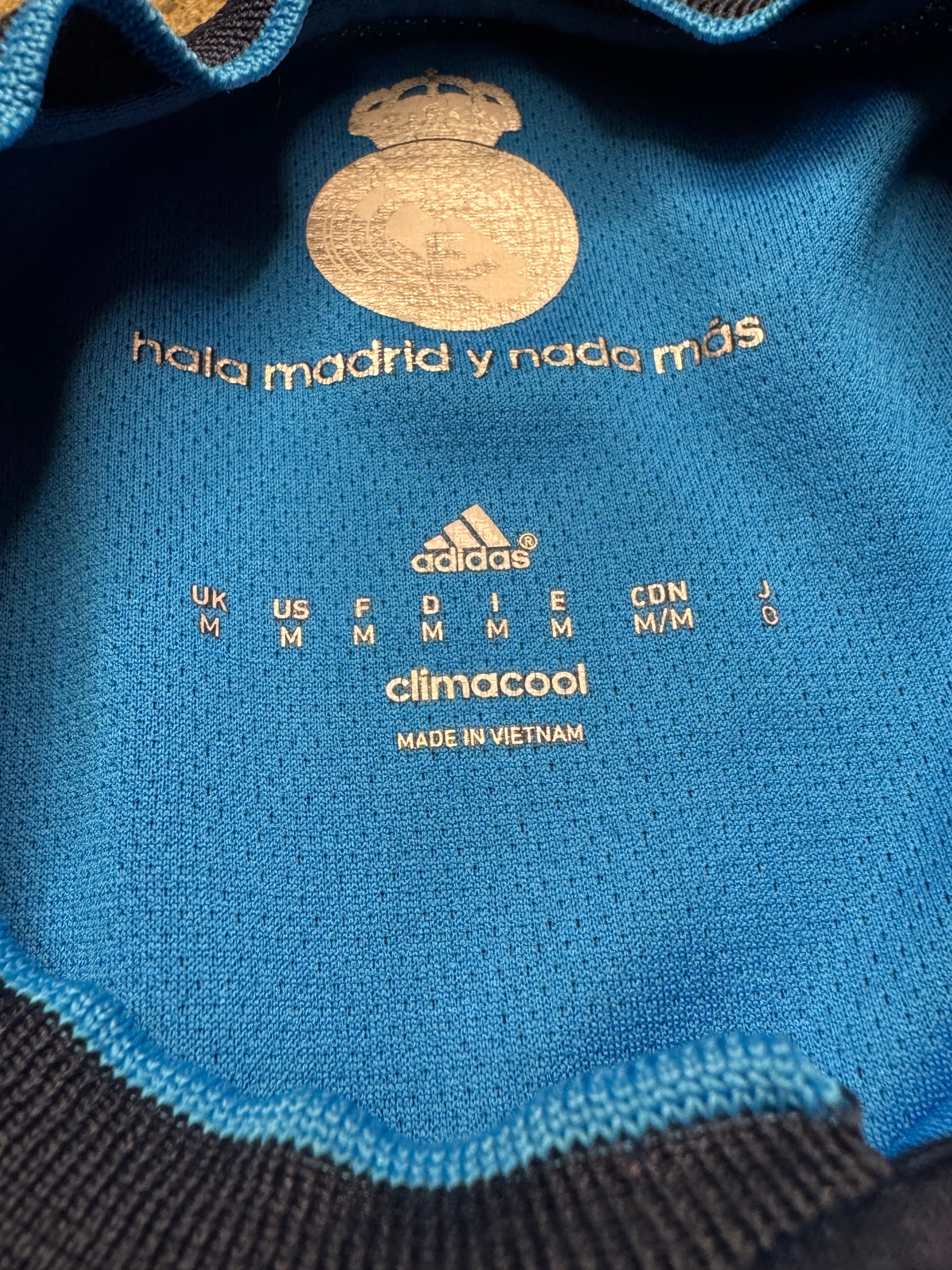 2015/16 Real Madrid Third Size M - additional view 5