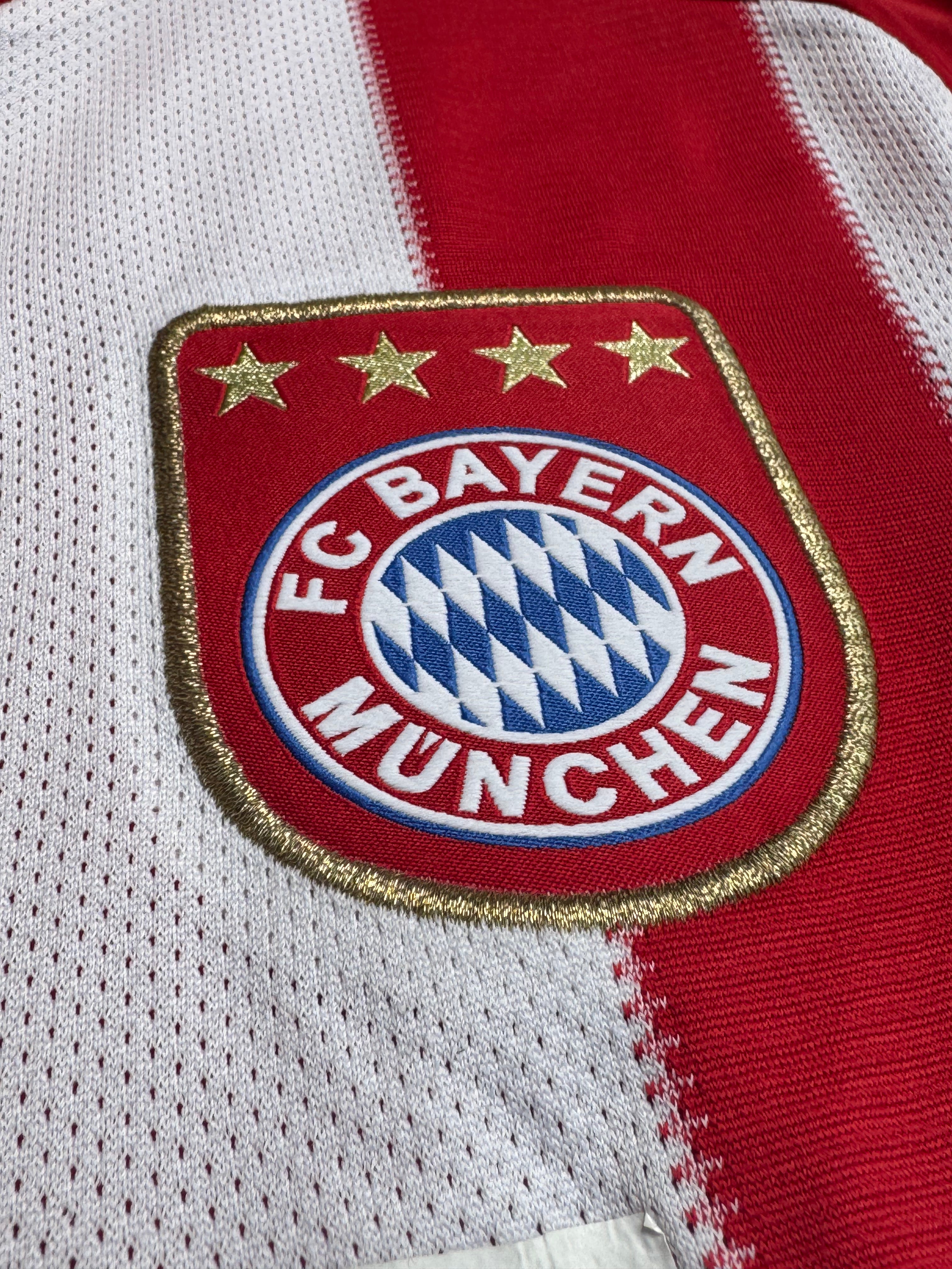 2010/11 Bayern Munich Home Size M Robben