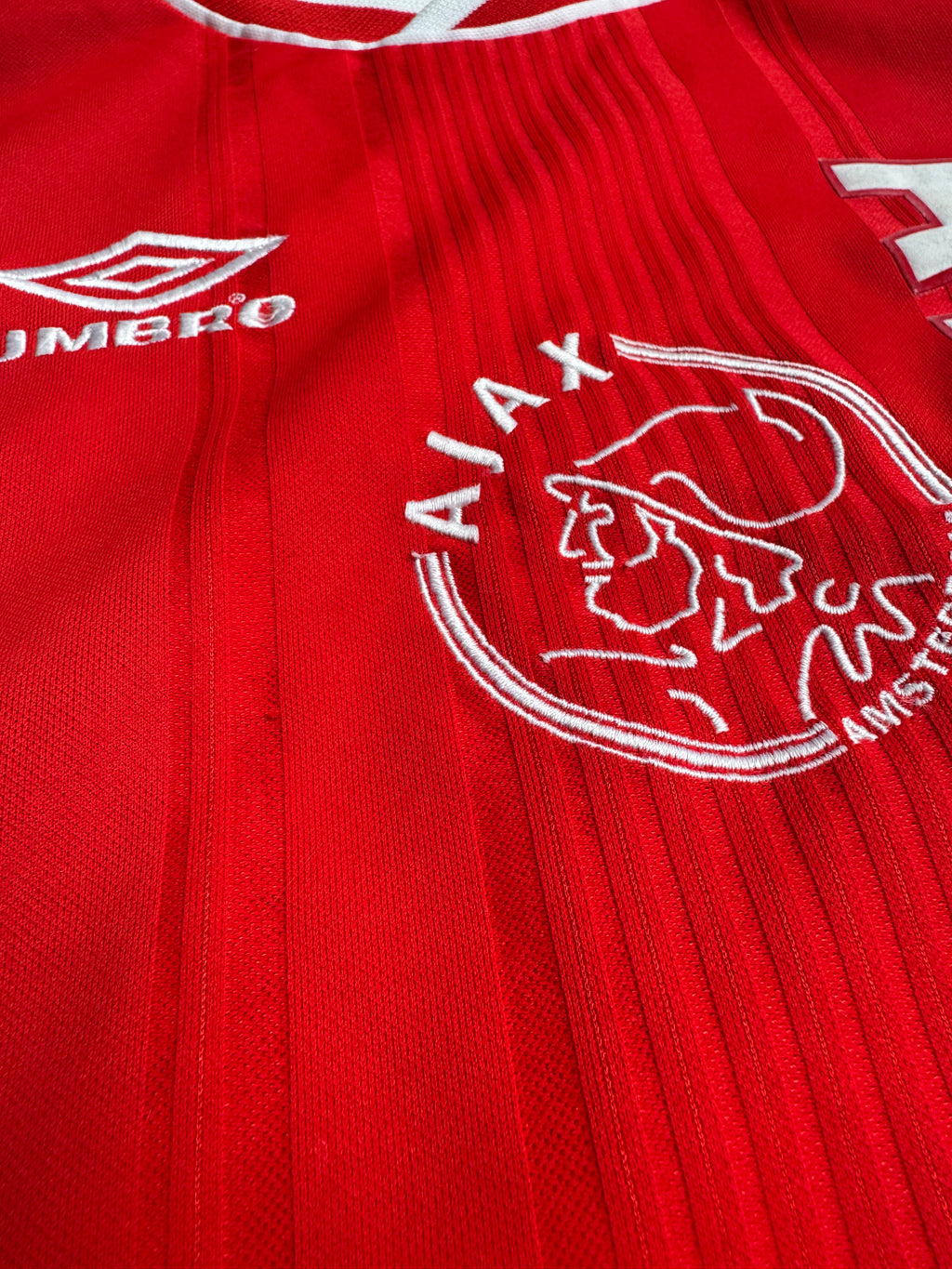 1999/00 Ajax Home Size M - label detail