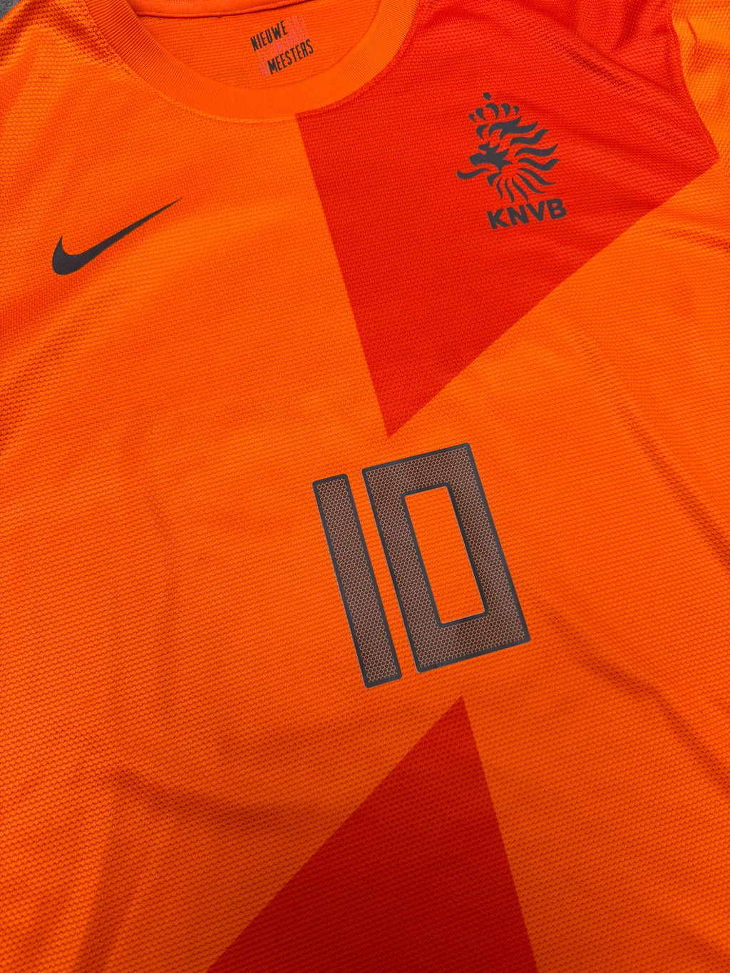 2012/13 Netherlands Home Size L Sneijder - close-up detail