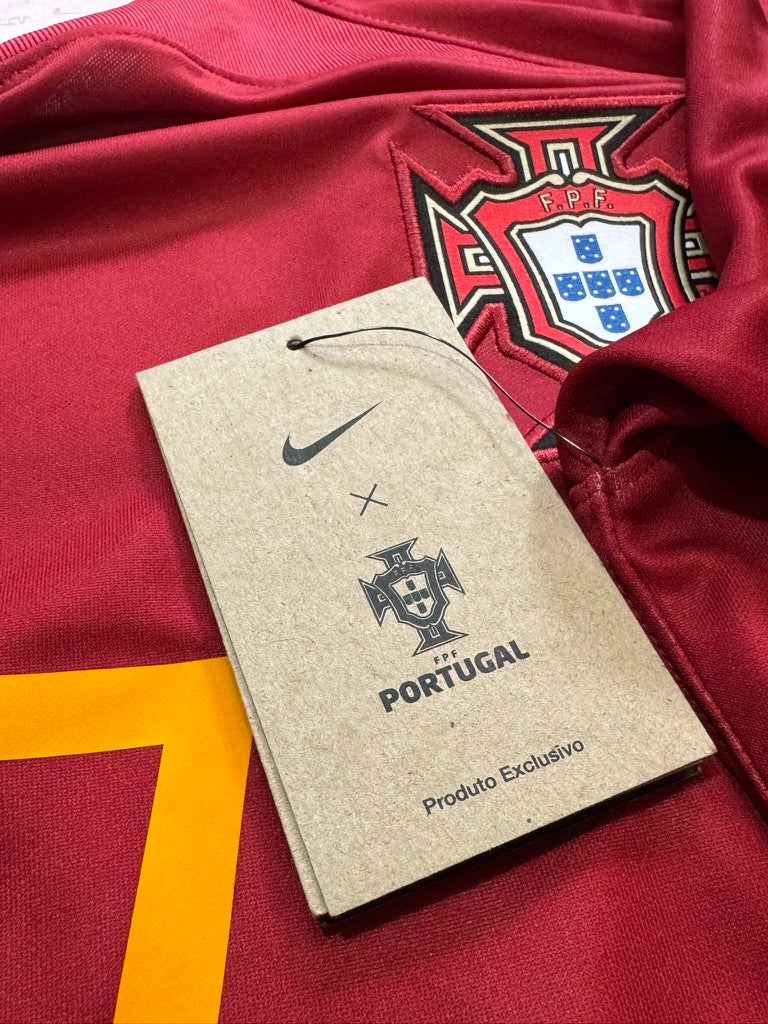 2022/23 Portugal Home Size L Ronaldo BNWT