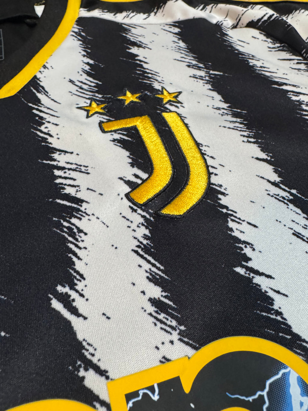 2023/24 Juventus Home Size M Chiesa