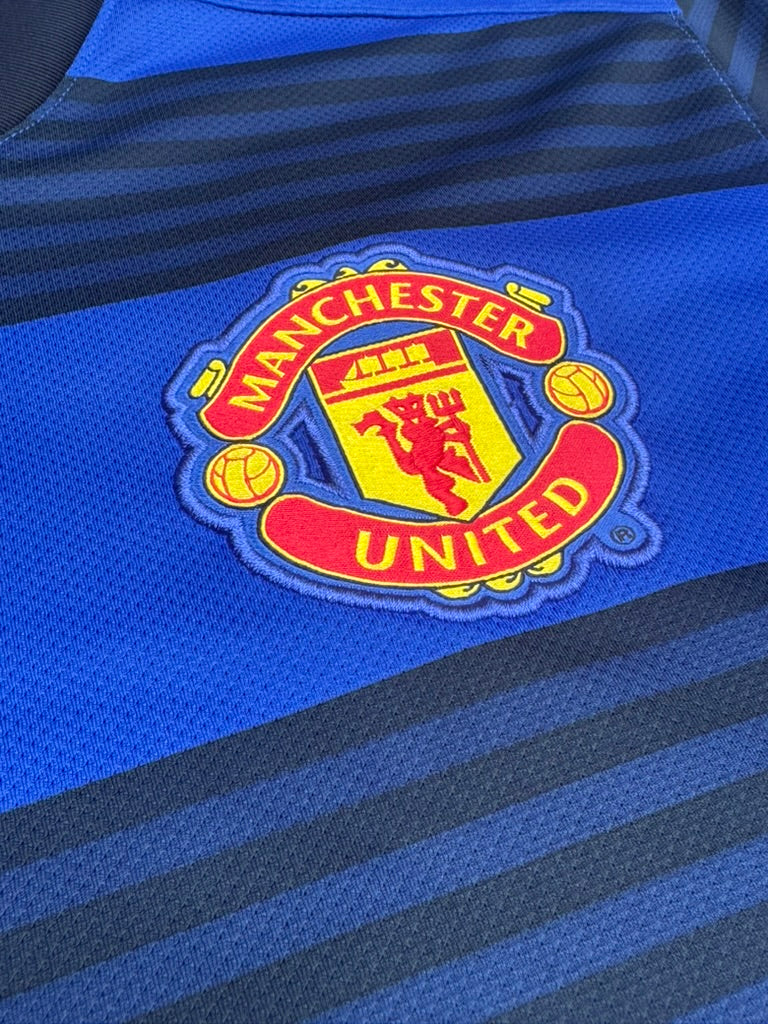 2011/13 Manchester United Away Size XL Vidic - label detail