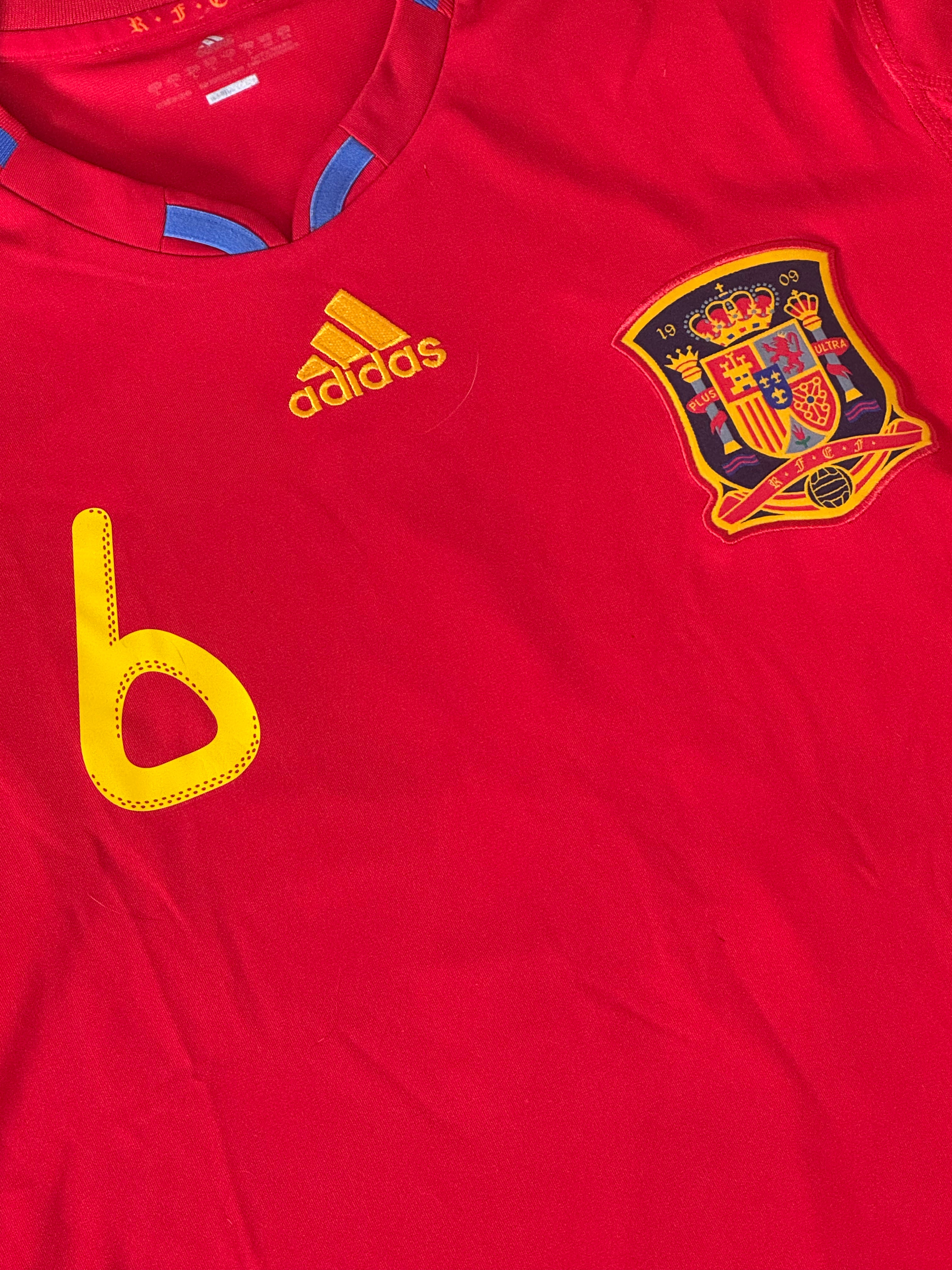 2010/11 Spain Home Size L Iniesta - close-up detail