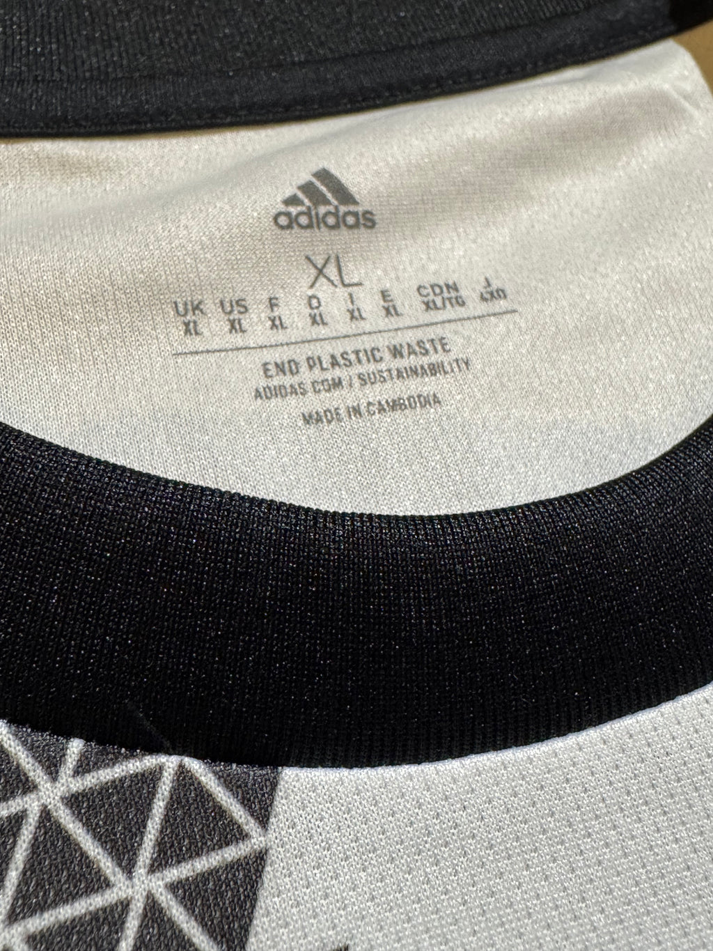 2022/23 Juventus Home Size XL BNWT