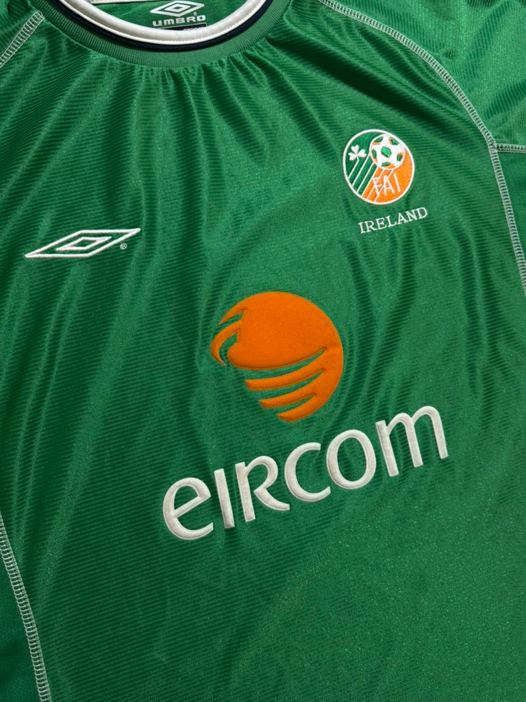 2001/03 Ireland Home Size L - close-up detail