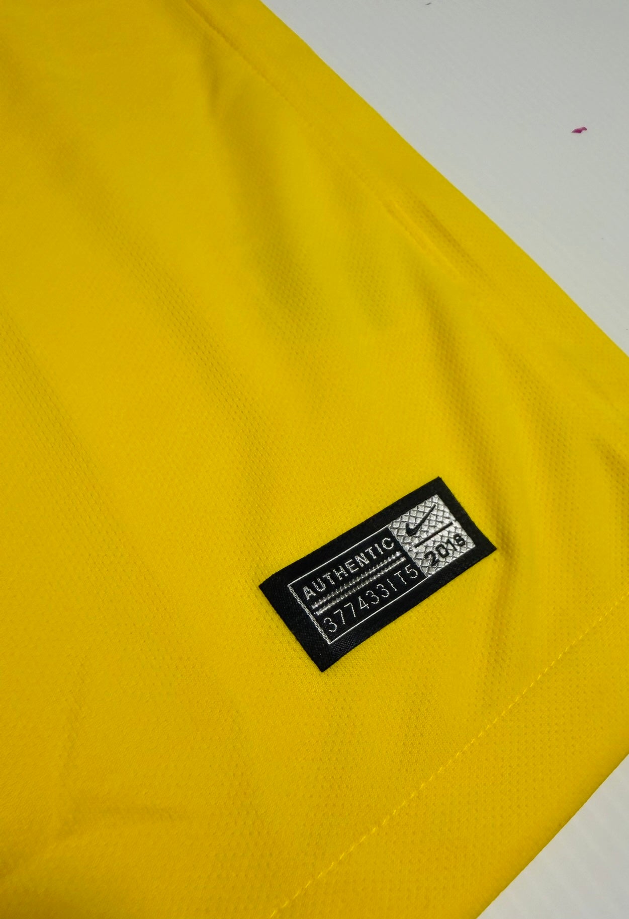 2018/19 Brazil Home Size L Neymar - additional view 5