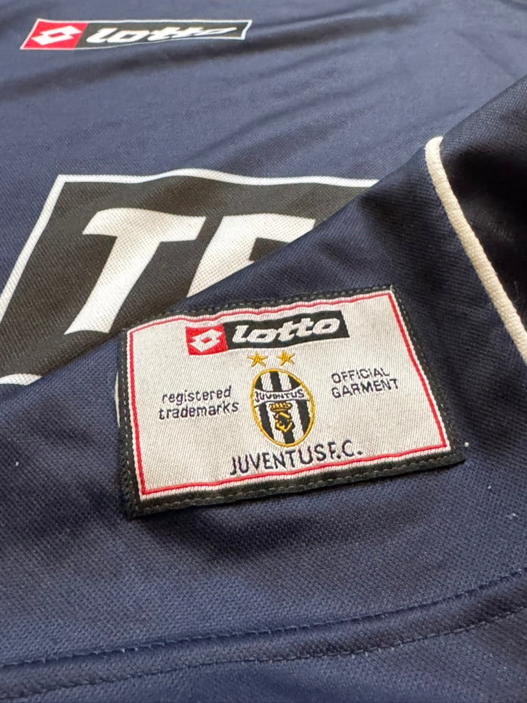 2000/01 Juventus Away Size L