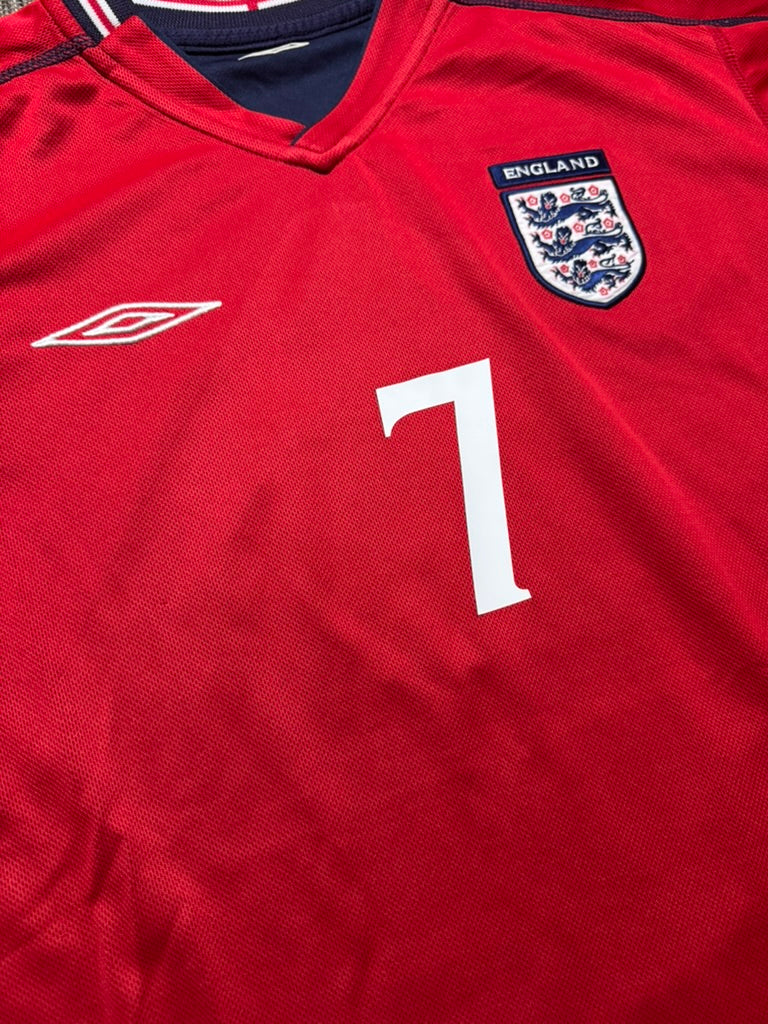 2002/04 England Away Size M Beckham - close-up detail