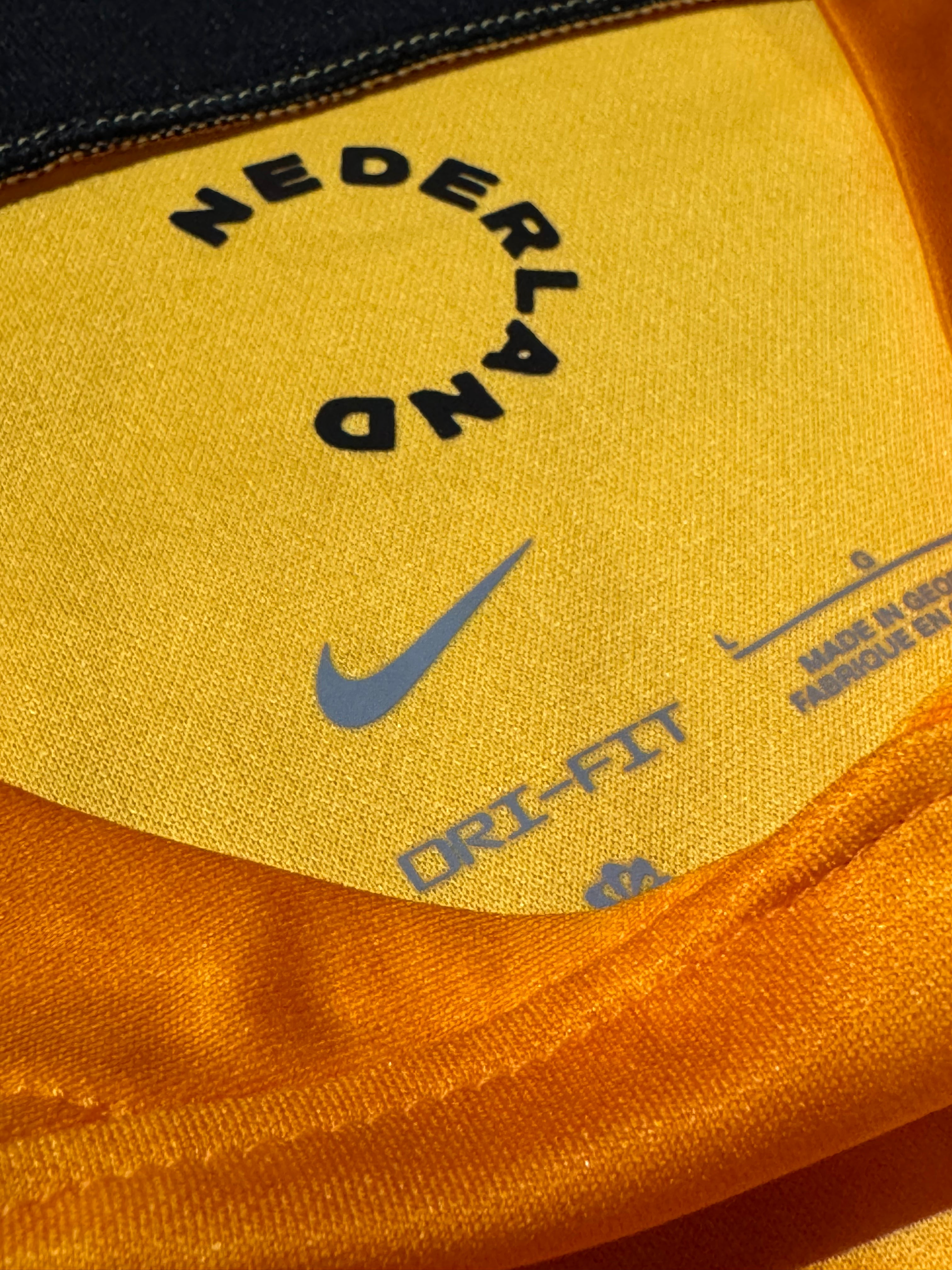2022/23 Netherlands Home Size L BNWT